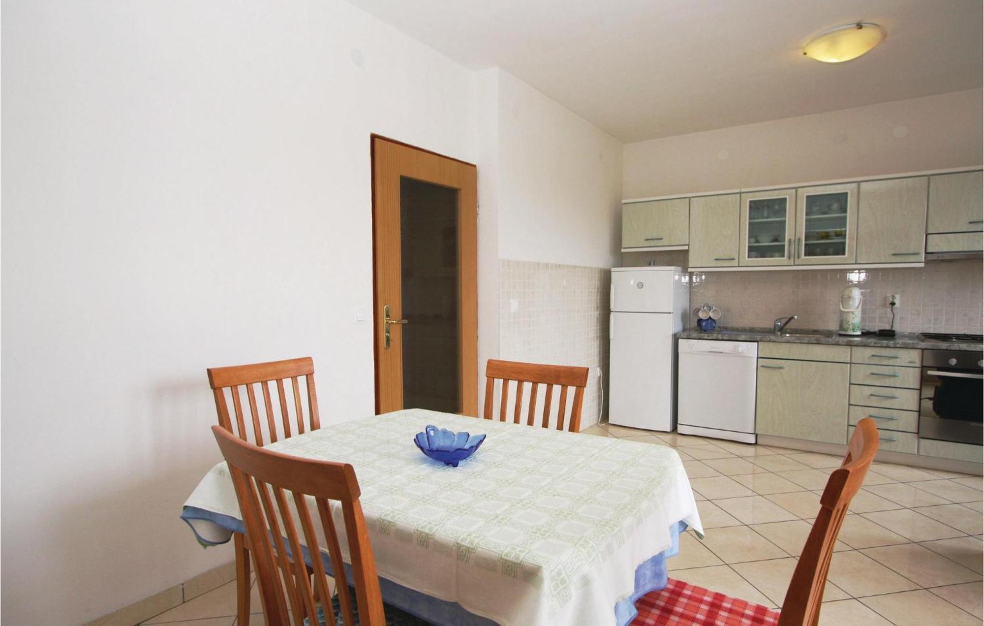 6 Bedroom Nice Home In Segotici Εξωτερικό φωτογραφία