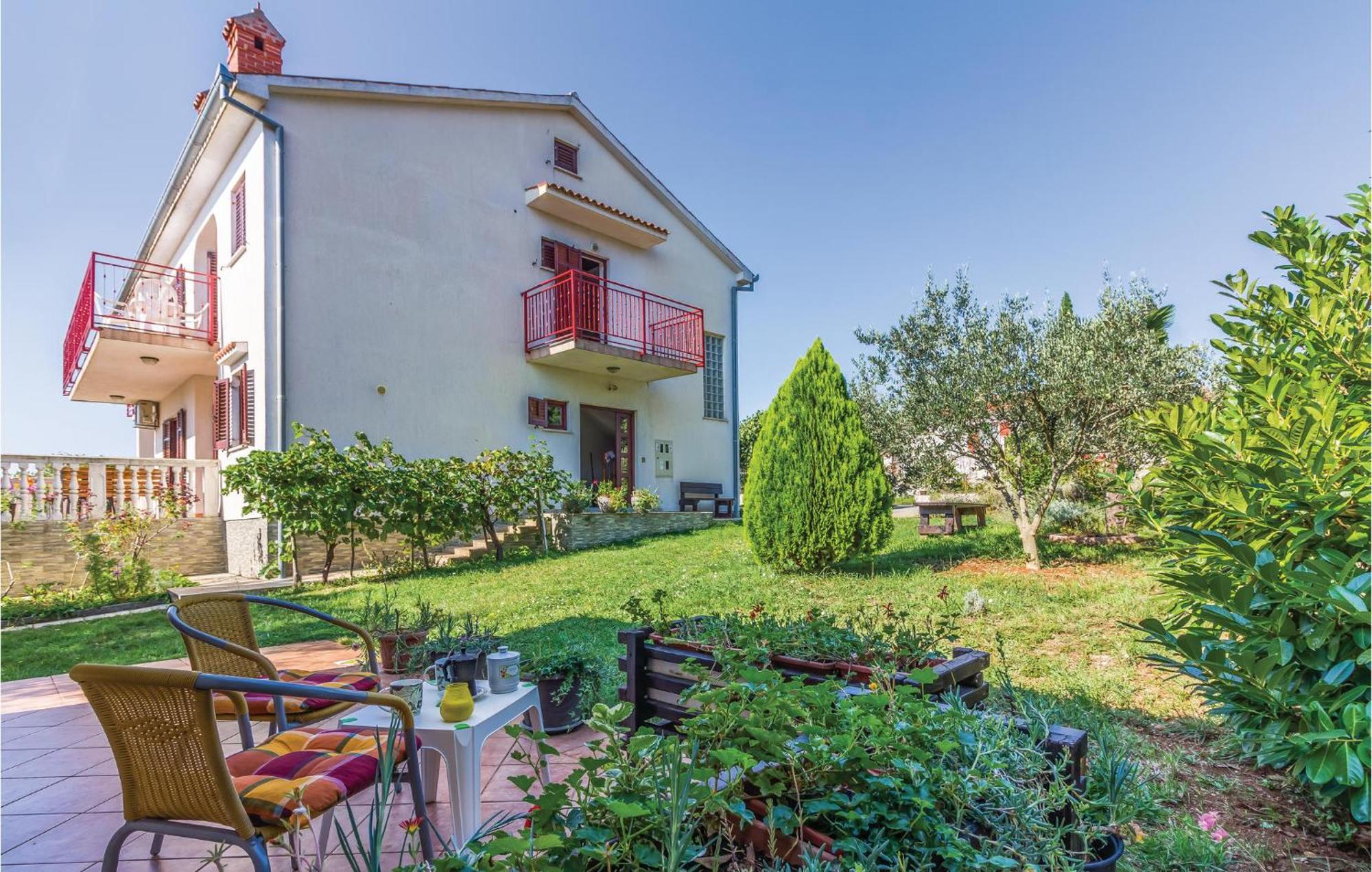 6 Bedroom Nice Home In Segotici Εξωτερικό φωτογραφία