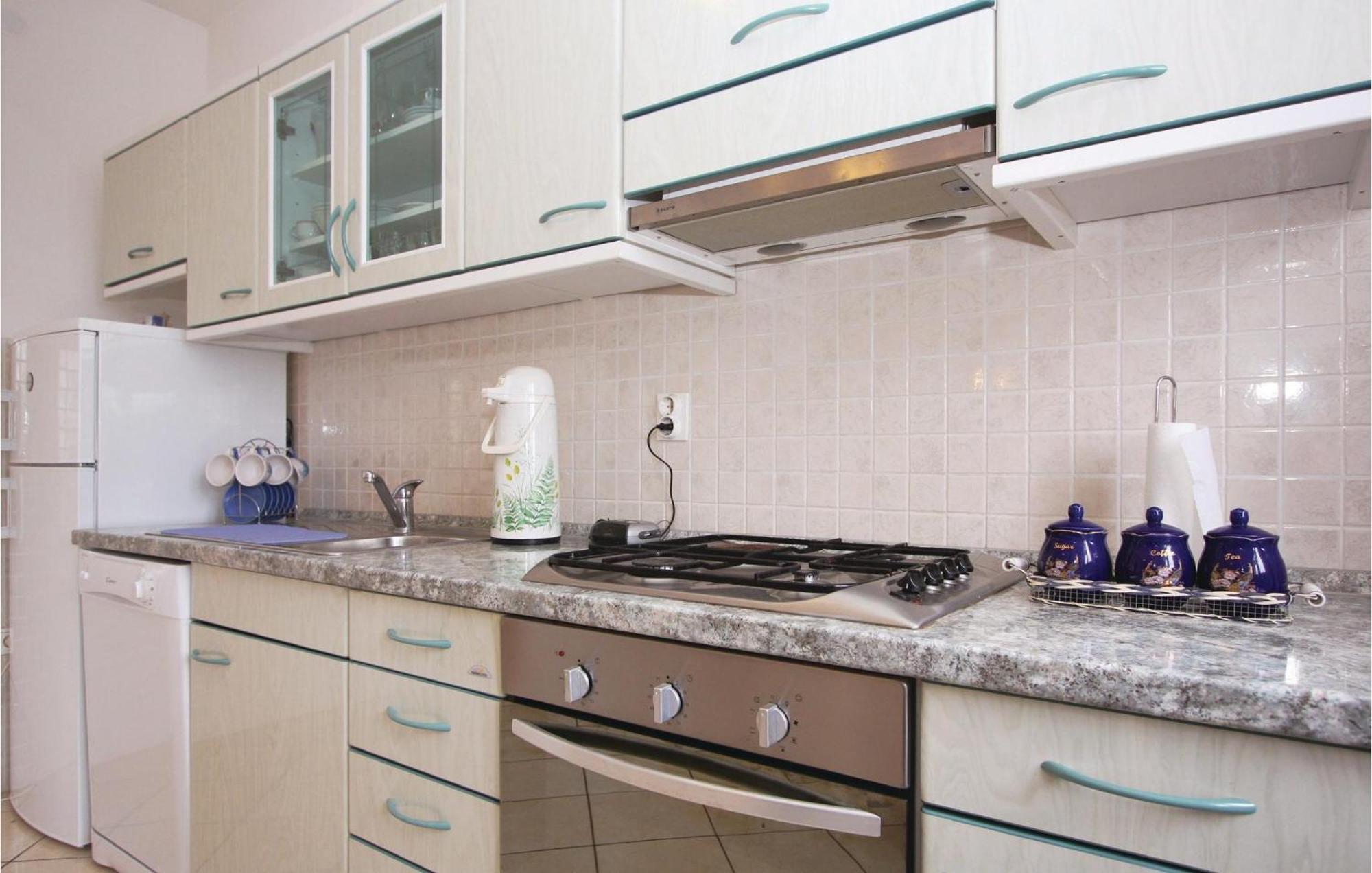 6 Bedroom Nice Home In Segotici Εξωτερικό φωτογραφία